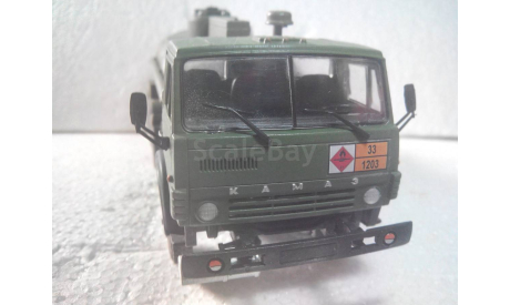 Модель 1/43 АЦ-9-5320 автотопливозаправщик, масштабная модель, scale43