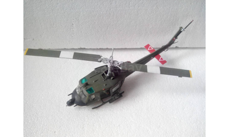 Модель 1/48 вертолета UH-1C Huey, масштабные модели авиации, scale48