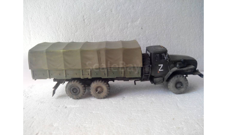 Модель 1/35 Урал-4320-0911-30 (длиннобазный), масштабная модель, scale35, КамАЗ