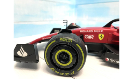 Ferrari Formula 1 F1-75 2022 1/12 на пульте R/C, масштабная модель, scale12