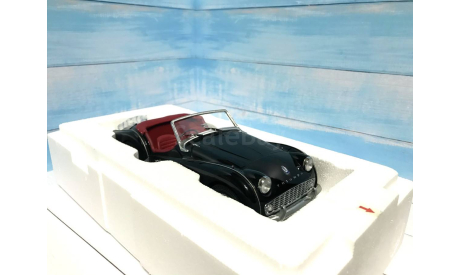 Модель Triumph TR3 1/18 Kyosho, масштабная модель, scale18