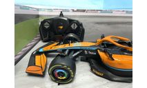 McLaren Mercedes Formula 1 2022 1/18 на пульте R/C, масштабная модель, scale18