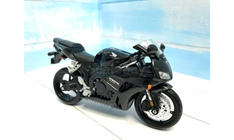 Мотоцикл Honda CBR 1000 RR black 1:12, масштабная модель мотоцикла, Maisto, scale12