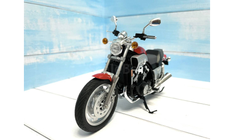 Мотоцикл Yamaha V-Max красный 1:12, масштабная модель мотоцикла, AOSHIMA, scale12