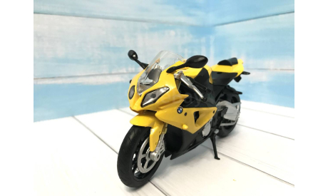 Мотоцикл BMW S1000 RR желтый 1:12, масштабная модель мотоцикла, scale12