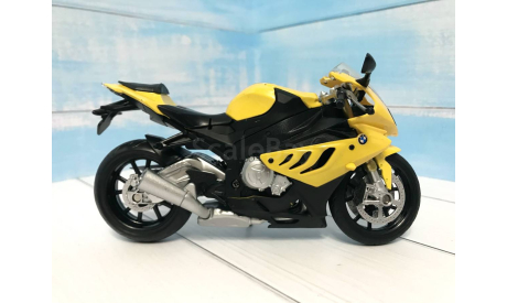Мотоцикл BMW S1000 RR желтый 1:12, масштабная модель мотоцикла, scale12