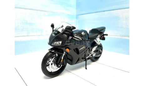 Мотоцикл Honda CBR 1000 RR black 1:12, масштабная модель мотоцикла, Maisto, scale12