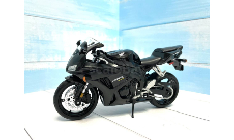 Мотоцикл Honda CBR 1000 RR black 1:12, масштабная модель мотоцикла, Maisto, scale12