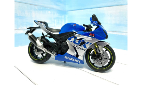 Suzuki GSX-R 1000 RR сине-серебристый 1/12, масштабная модель мотоцикла, scale12