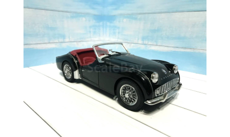 Модель Triumph TR3 1/18 Kyosho, масштабная модель, scale18