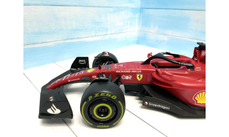 Ferrari Formula 1 F1-75 2022 1/12 на пульте R/C, масштабная модель, scale12