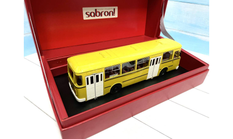 Модель автобуса ЛиАЗ 977М смола Sabron 1:43 раритет, масштабная модель, Sabron Scale Models, scale43