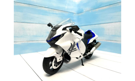 Suzuki Hayabusa белый 1/9, масштабная модель мотоцикла, scale10