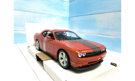 Dodge Challenger R/T красный 1:24 Maisto, масштабная модель, scale24