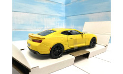 Chevrolet Camaro 2017 ZL1 желтый 1:24 Maisto