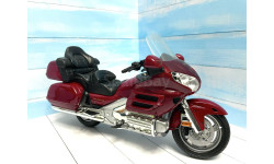 Honda Gold Wing 1800 модель мотоцикла Motormax 1/6