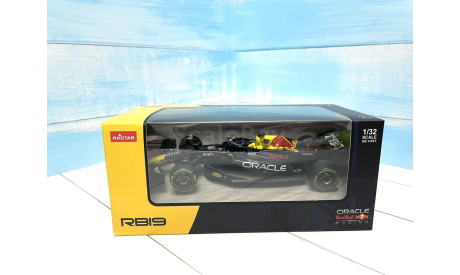 Red Bull RB18 Honda 2022 Max Verstappen 1:32, масштабная модель, Rastar, scale32