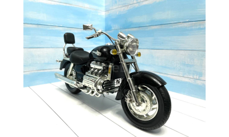 Honda Valkyrie модель мотоцикла Motormax 1/6, масштабная модель мотоцикла, scale8