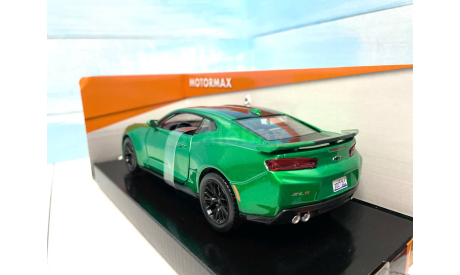 Chevrolet Camaro ZL1 2017 зелёный 1:24 Motormax, масштабная модель, scale24