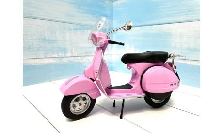 Модель мотороллер скутер Vespa 1:10, масштабная модель мотоцикла, scale10