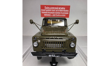 Автомобиль-цистерна АЦПТ-3,3 (53А) ’Молоко’, 1973 г. DiP Models, масштабная модель, scale43, ГАЗ