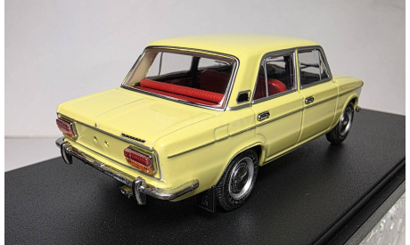ВАЗ-2103 ’Жигули’ (1973-1975), желтый EVR-mini, масштабная модель, scale43