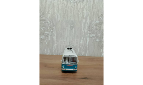 Троллейбус зиу-5 ( бирюзовый), масштабная модель, Classicbus, 1:43, 1/43