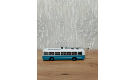 Троллейбус зиу-5 ( бирюзовый), масштабная модель, Classicbus, 1:43, 1/43