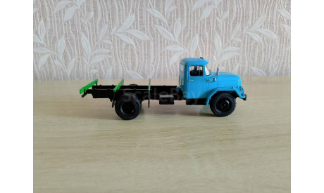 ЗИЛ-53131 АМУР ( шасси) 1:43, масштабная модель, MODIMIO, scale43