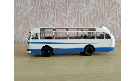 Автобус лаз-695Е   1:43, масштабная модель, MODIMIO, scale43