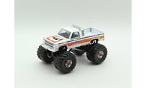 Chevrolet C-20 1984 Monster Truck Stomper Bully 1/64 Greenlight, масштабная модель, Greenlight Collectibles, scale64