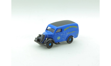Classix EM76620 Ford E83W Thames Van Waterways 1/72, масштабная модель, Schuco, scale72
