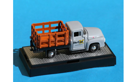 Ford F-100 1956 Diecast X M2 1/64, масштабная модель, scale64