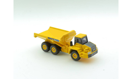 Tomy #120 Komatsu Articulate Dump Truck 1/144 Tomica, масштабная модель, scale144