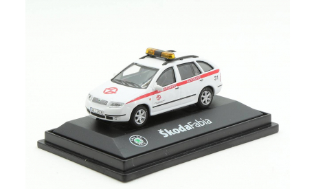 Skoda Fabia Combi 2000 Nehody Hongwell 1/72 Abrex, масштабная модель, 1:72