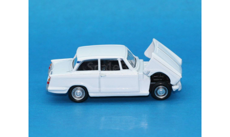 Classix EM76876 Triumph Herald 1360 Saloon 1969 1/72, масштабная модель, scale72
