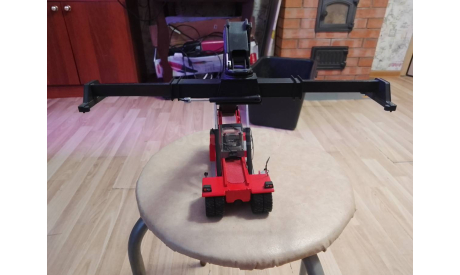 Погрузчик контейнеров Kalmar, масштабная модель, Motorart, 1:50, 1/50