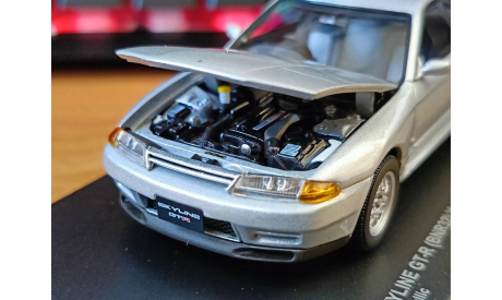 Nissan Skyline GT-R (BNR32) V-Spec II, Silver, Option weels, Kyosho 1:43 металл, масштабная модель, scale43