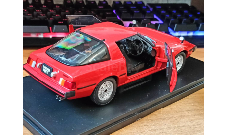 Mazda Savanna RX-7 (1978), WhiteBox, 1:24, металл, масштабная модель, Kyosho, scale18