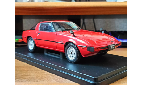 Mazda Savanna RX-7 (1978), WhiteBox, 1:24, металл, масштабная модель, Kyosho, scale18