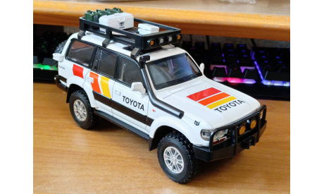 Toyota Land Cruiser 80, 1:24, металл, масштабная модель, IXO Road (серии MOC, CLC), scale24