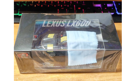 Lexus LX600 1:43, металл, масштабная модель, Kyosho, scale43