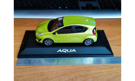 Toyota Aqua, 1:30, металл, дилерский цветовой пробник, масштабная модель, scale30, dealer