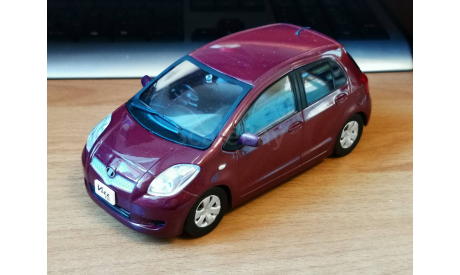 Toyota Vitz, 1:24, металл, дилерский цветовой пробник, масштабная модель, scale24