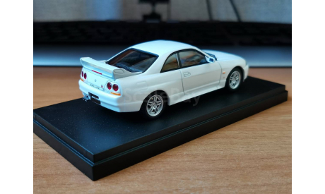 Nissan Skyline GT-R (BCNR33), crystal white, Kyosho 1:43 металл, масштабная модель, scale43