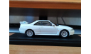 Nissan Skyline GT-R (BCNR33), crystal white, Kyosho 1:43 металл, масштабная модель, scale43