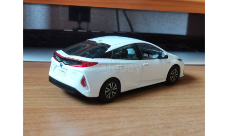 Toyota Prius PHV, 1:30, металл, дилерский цветовой пробник, цвет 040, масштабная модель, scale30, dealer