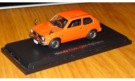 Honda Civic 1200 RS 1974 Японская журналка, масштабная модель, 1:43, 1/43, Hachette