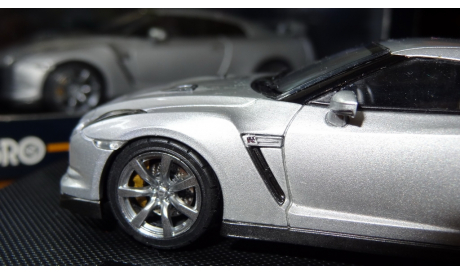 Nissan GTR 2007 праворульный Ebbro, масштабная модель, scale43