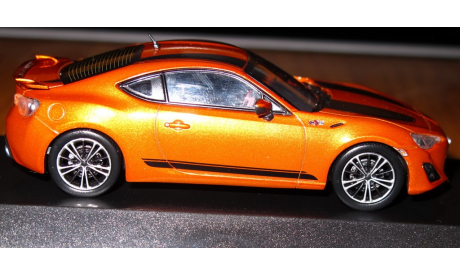 Toyota 86 GT Limited RHD Kyosho 1:43 металл, масштабная модель, scale43